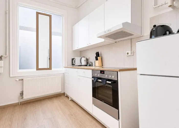 Spacious Two Bedroom Near Stadthalle וינה