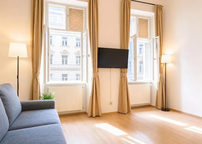 Spacious Two Bedroom Near Stadthalle * וינה