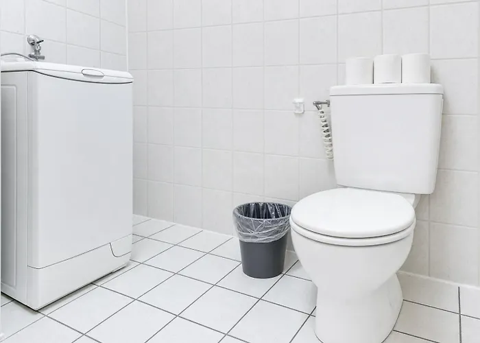 דירה Spacious Two Bedroom Near Stadthalle *